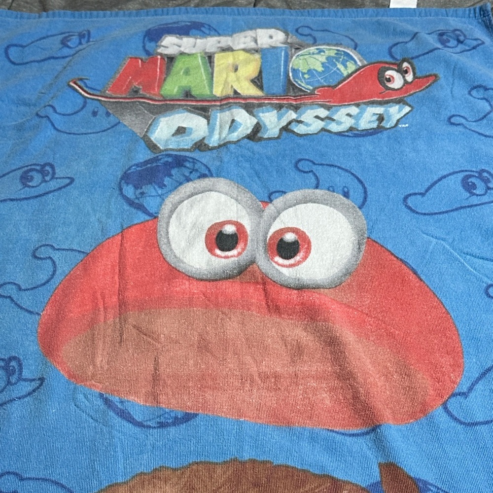 Super Mario Odyssey Beach Towel 28 x 54 inches‎ Official Nintendo Video Game - Picture 2 of 5